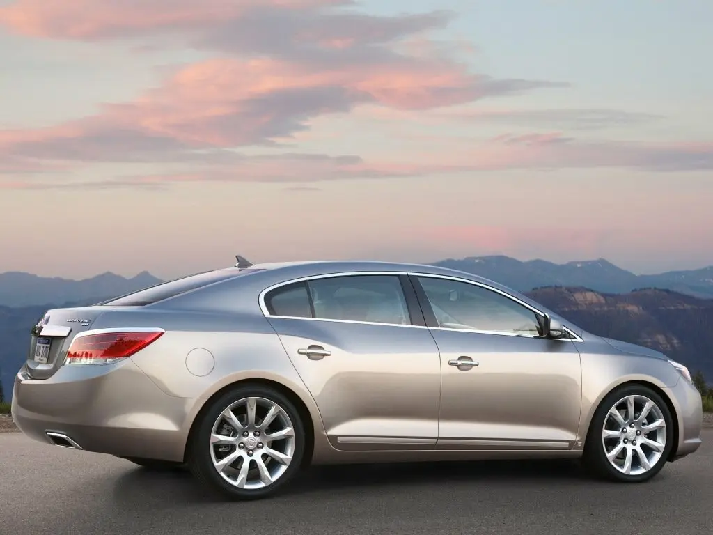 Buick LaCrosse II Седан — сүрөт 2