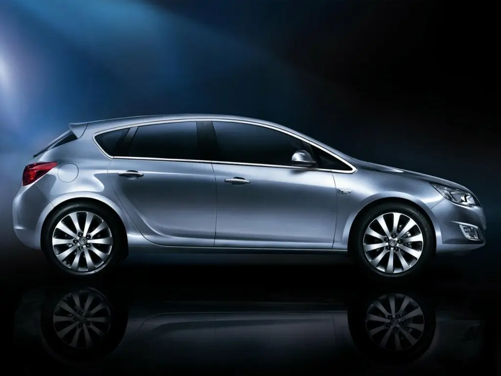 Buick Excelle II Хэтчбек 5 дв. XT — сүрөт 2