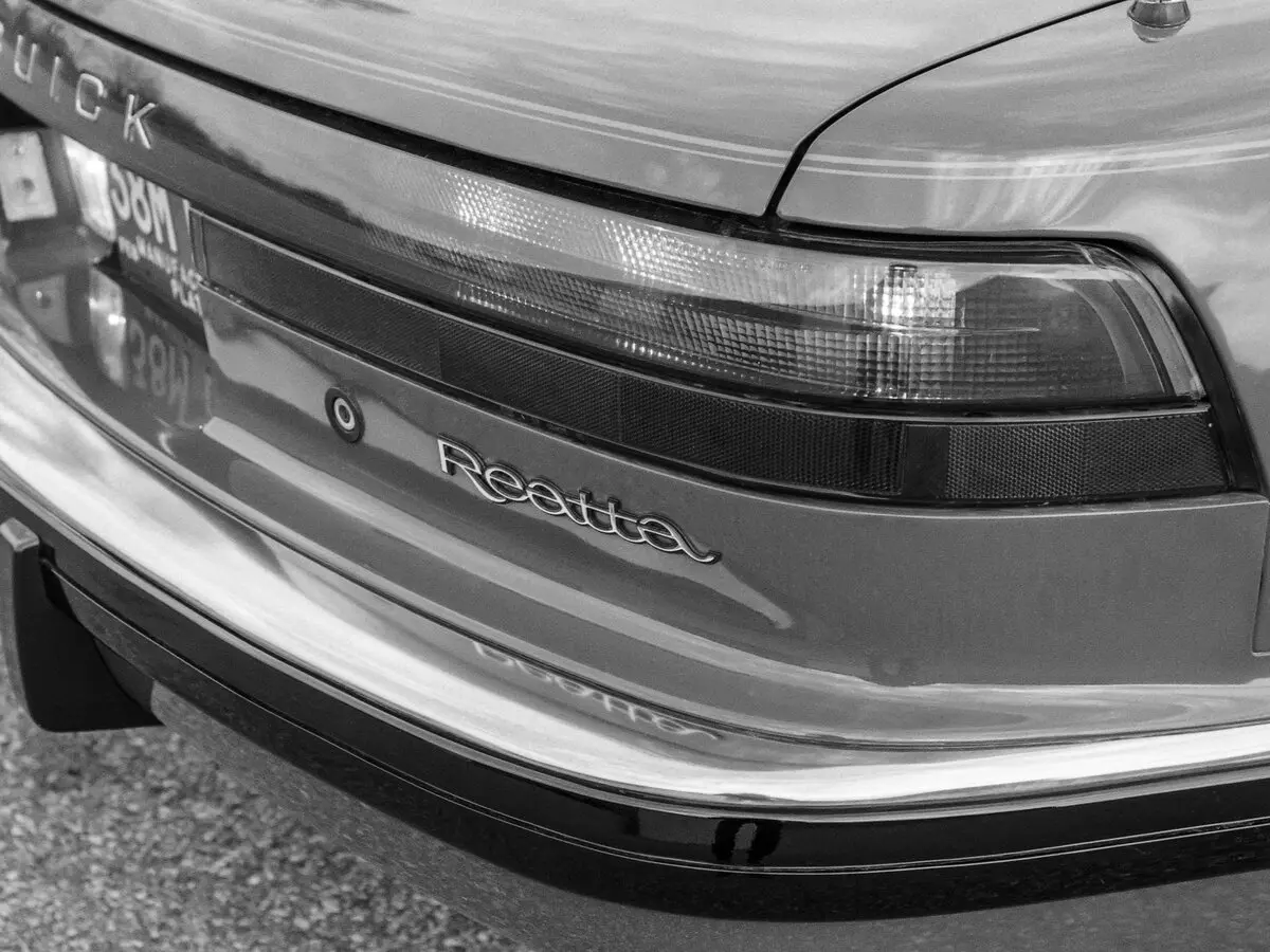 Buick Reatta 1988 – 1991 Купе — photo 8