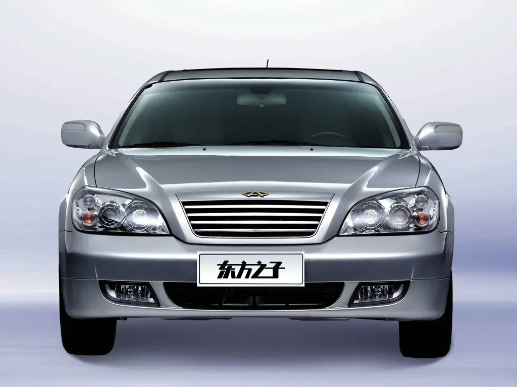 Chery Oriental Son (B11) 2003 – 2012 Седан — photo 3