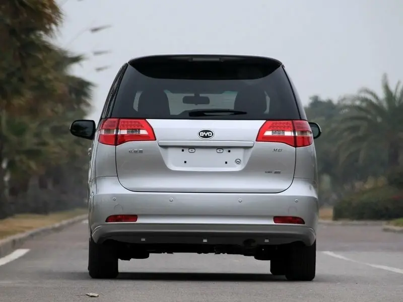 BYD M6 2010 – 2015 Минивэн — сүрөт 3