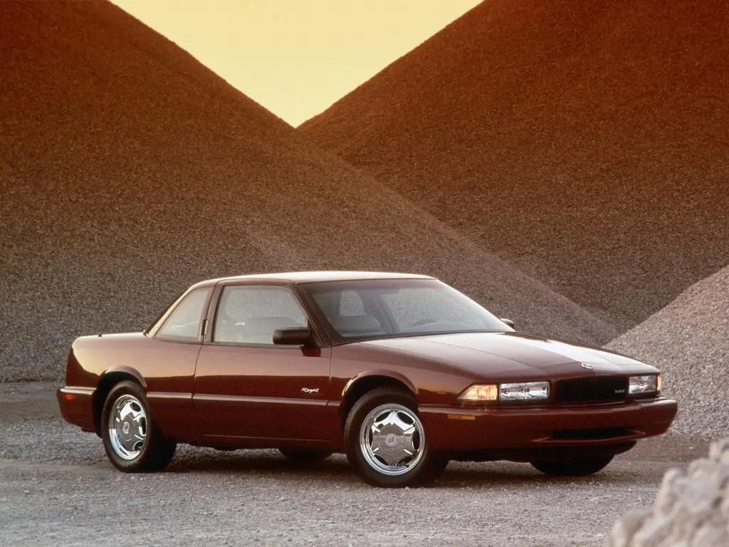 Buick Regal III Купе