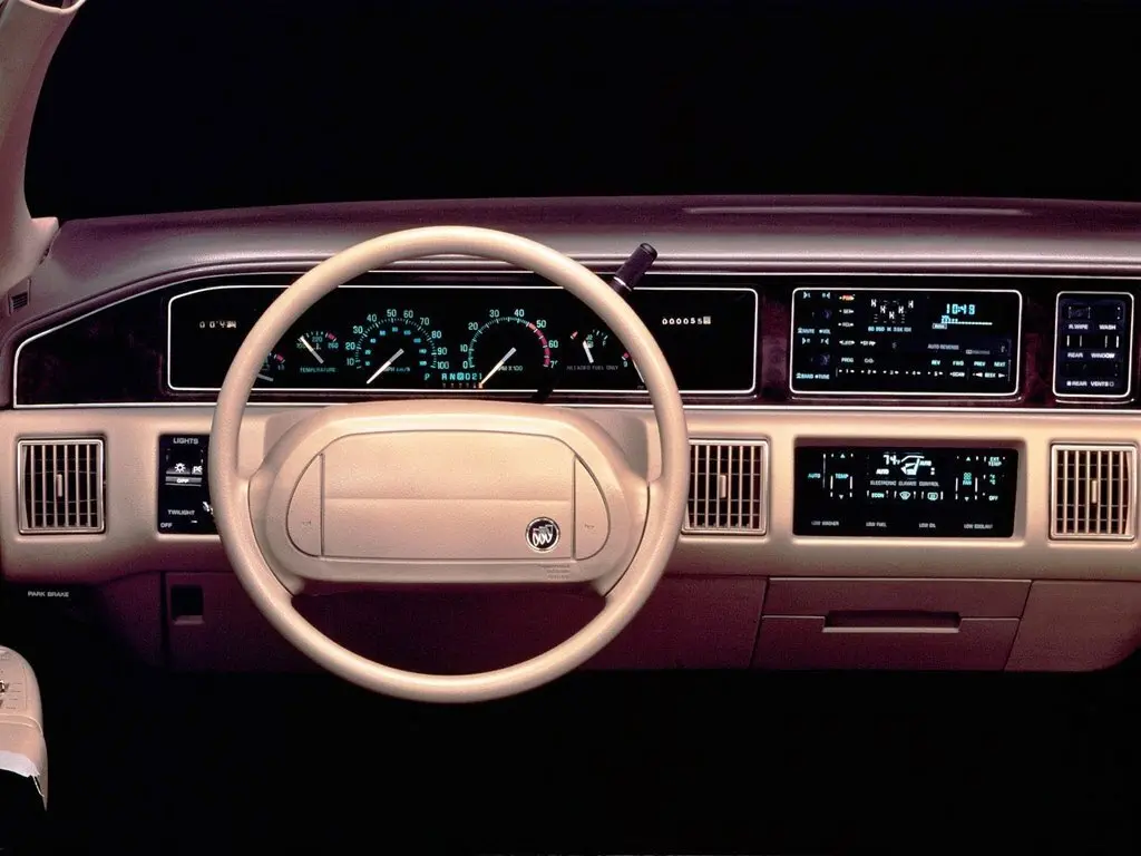 Buick Roadmaster VIII Седан — сүрөт 4
