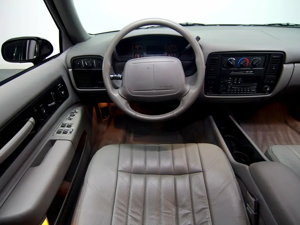 Chevrolet Impala VII Седан — photo 6