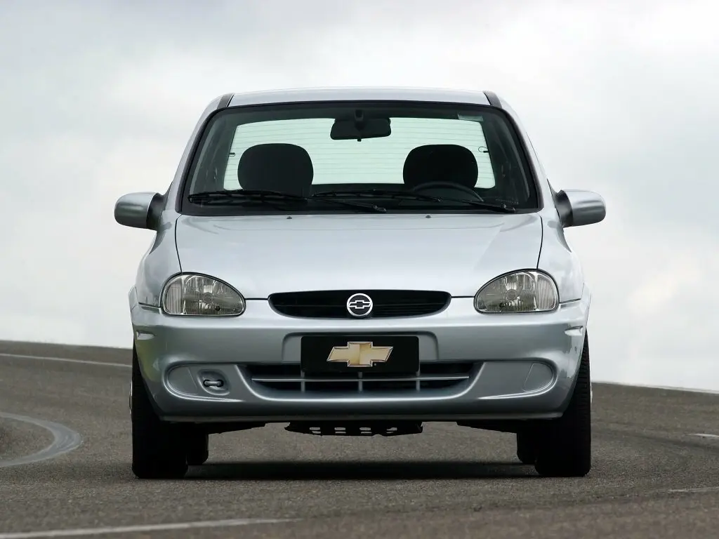 Chevrolet Classic 2004 – 2008 Седан — 照片 3