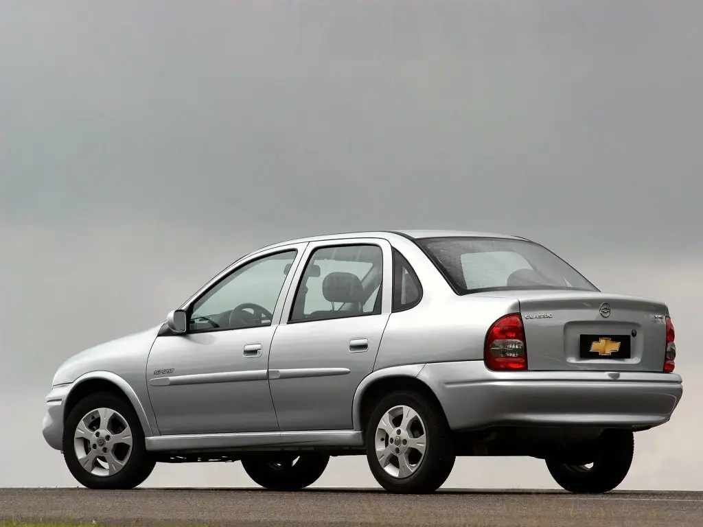 Chevrolet Classic 2004 – 2008 Седан — 照片 4