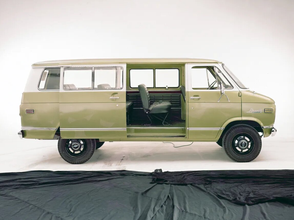 Chevrolet Van 1971 – 1996 Минивэн — фото 3