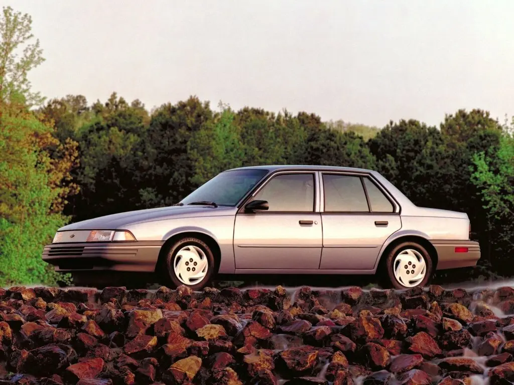 Chevrolet Cavalier II Седан