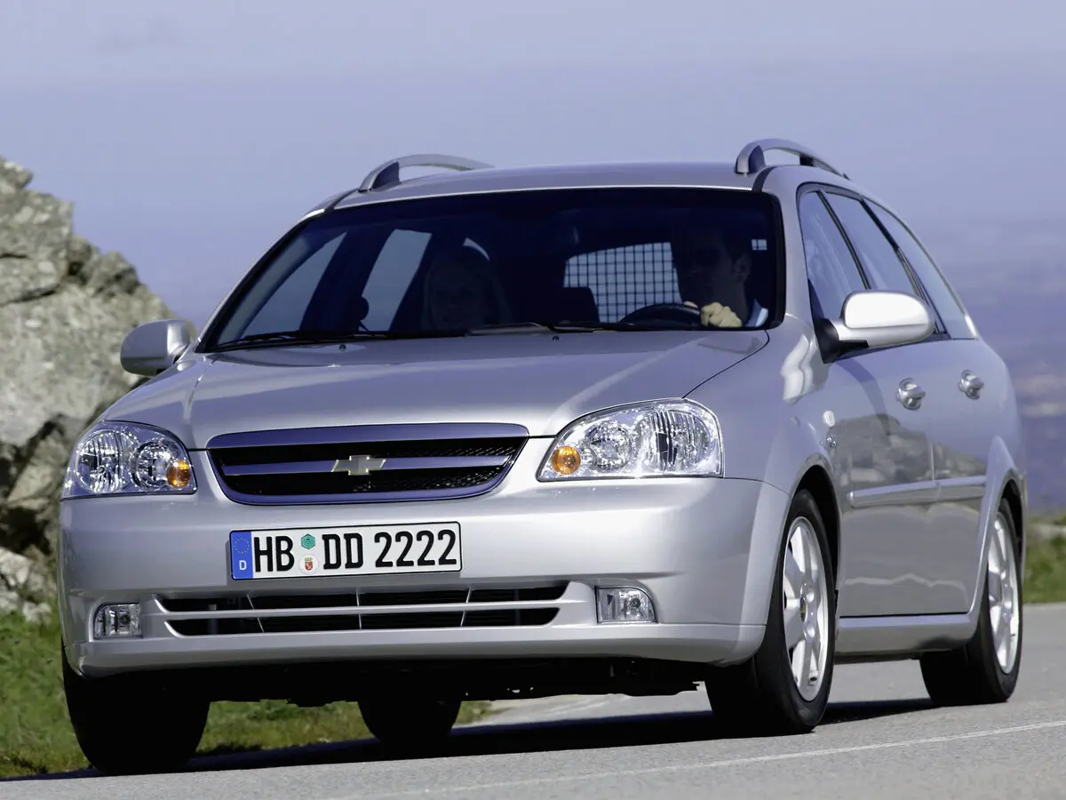 Chevrolet Nubira 2003 – 2010 Универсал 5 дв. — 照片 3