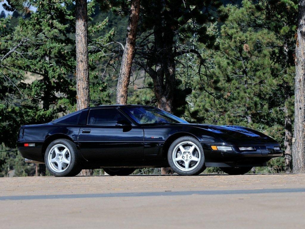 Chevrolet Corvette C4 Купе