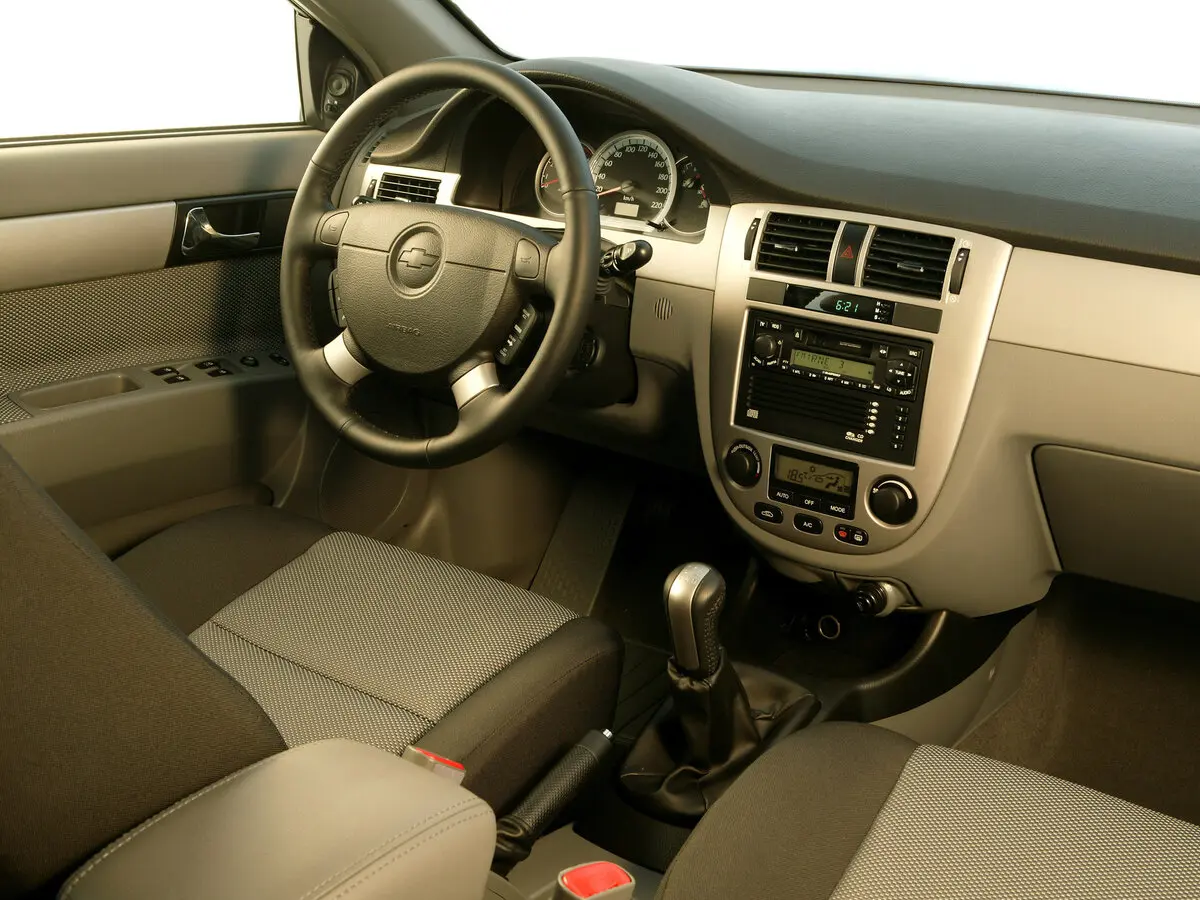 Chevrolet Nubira 2003 – 2010 Седан — сүрөт 7