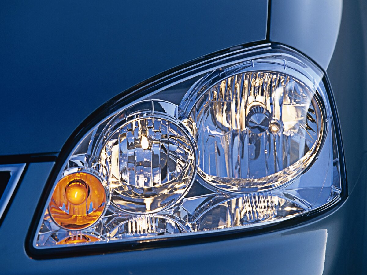 Chevrolet Nubira 2003 – 2010 Седан