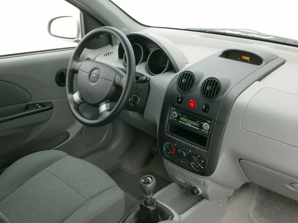 Chevrolet Kalos 2003 – 2008 Хэтчбек 3 дв. — сүрөт 5
