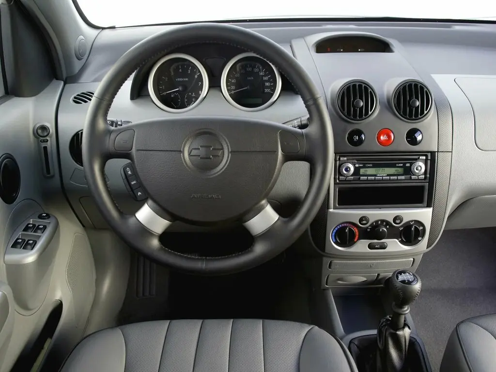 Chevrolet Kalos 2003 – 2008 Хэтчбек 3 дв. — сүрөт 6