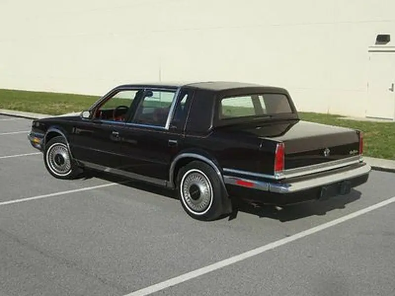 Chrysler Fifth Avenue II Седан — сүрөт 3