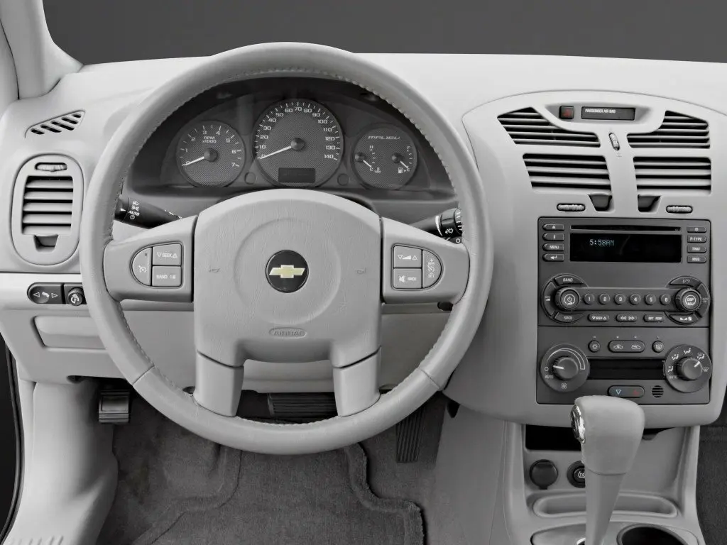 Chevrolet Malibu VI Рестайлинг Хэтчбек 5 дв. — сүрөт 5