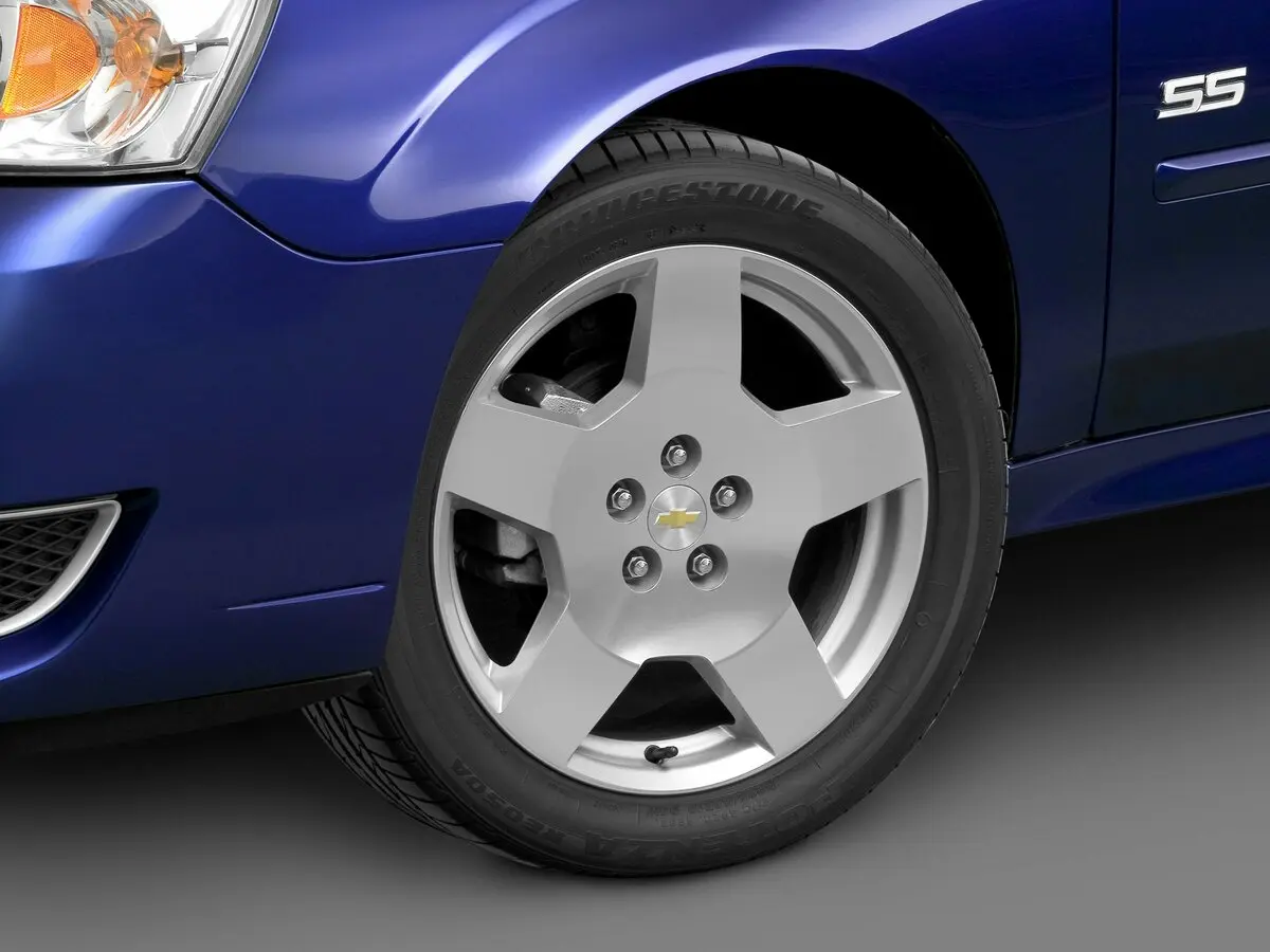 Chevrolet Malibu VI Рестайлинг Хэтчбек 5 дв. — сүрөт 9