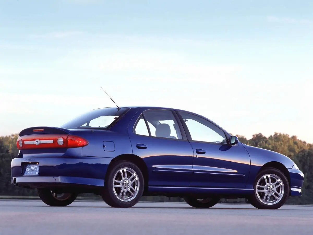 Chevrolet Cavalier III Седан — сүрөт 5