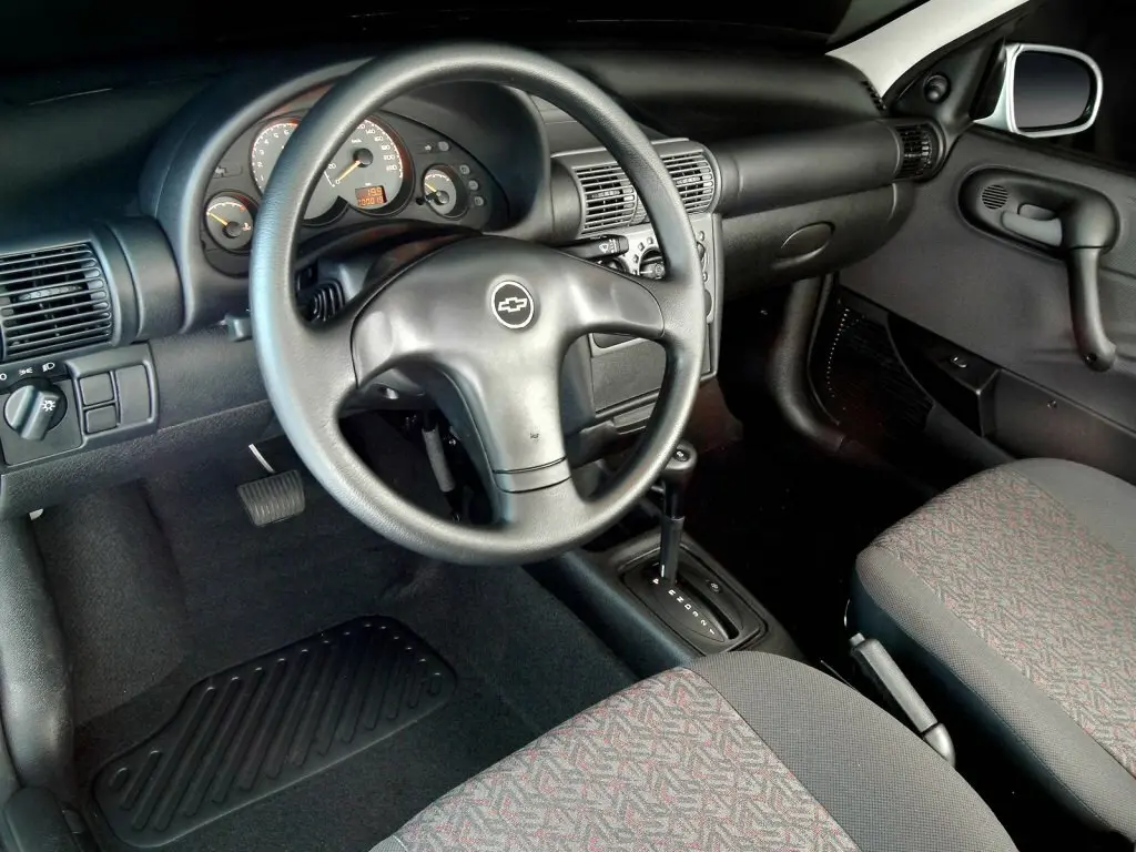 Chevrolet Corsa 1994 – 2001 Седан — сүрөт 4