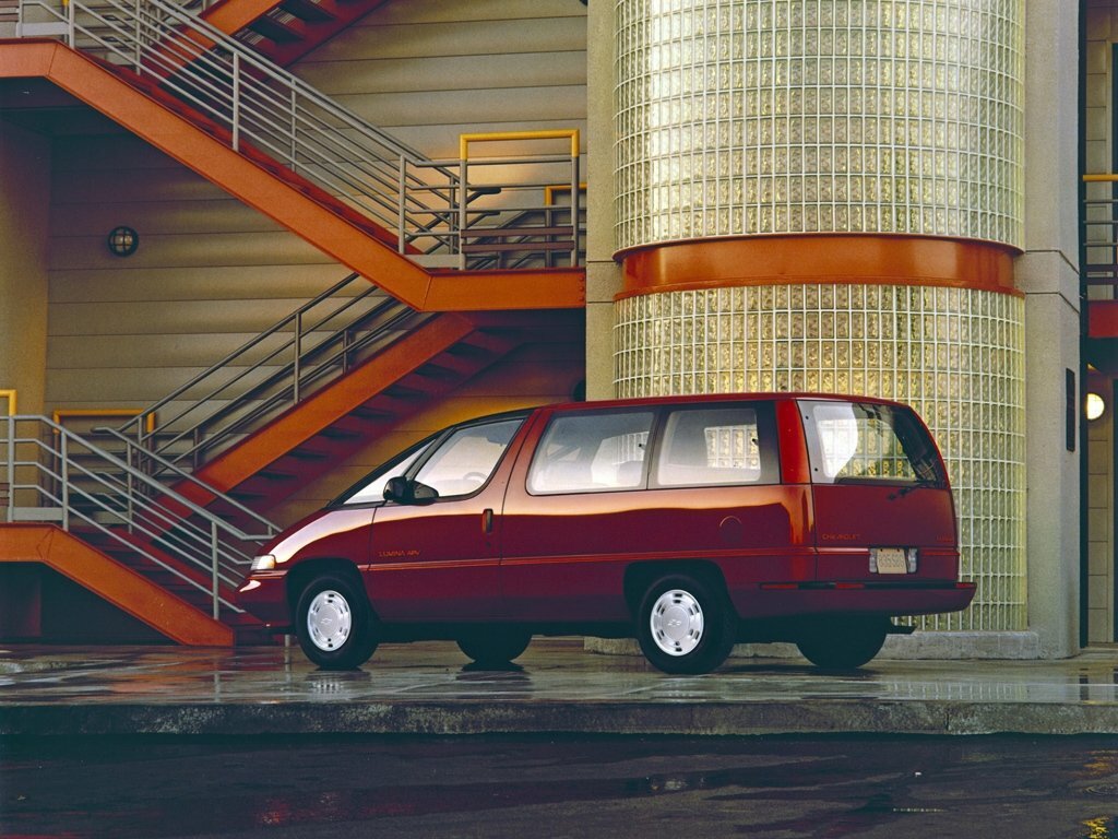 Chevrolet Lumina APV 1989 – 1996 Минивэн — фото 5