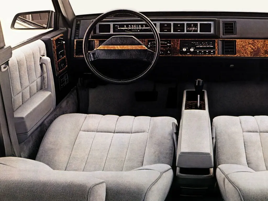 Chevrolet Celebrity 1982 – 1990 Седан — сүрөт 3