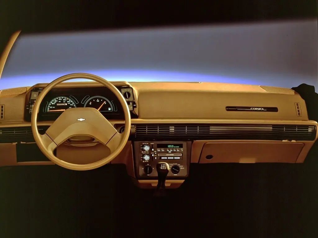 Chevrolet Corsica 1987 – 1996 Седан — сүрөт 5