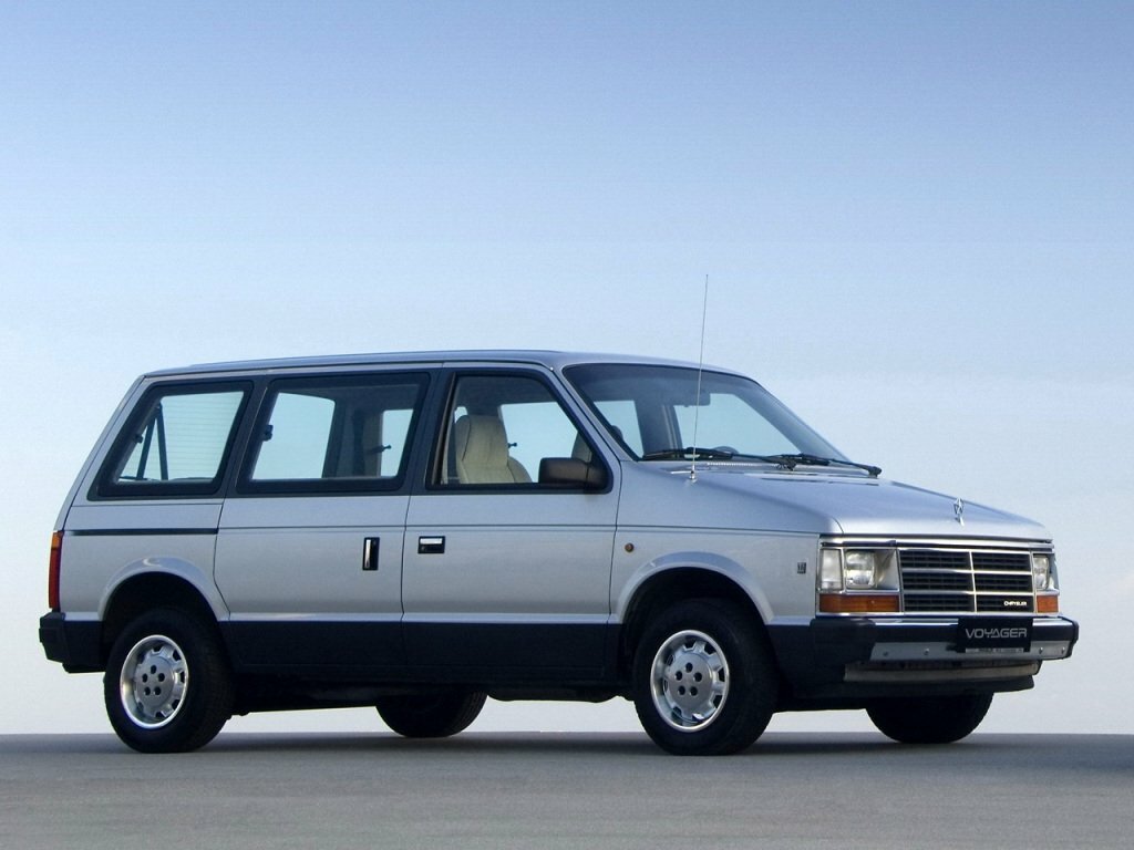 Chrysler Voyager I Минивэн — фото 2