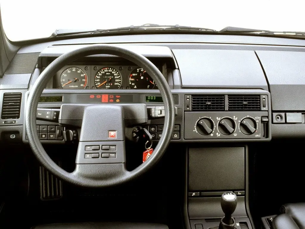 Citroen XM I Лифтбек — сүрөт 7