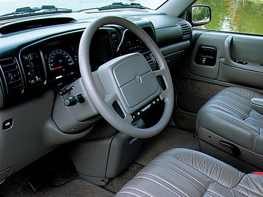 Chrysler Voyager II Минивэн — фото 9