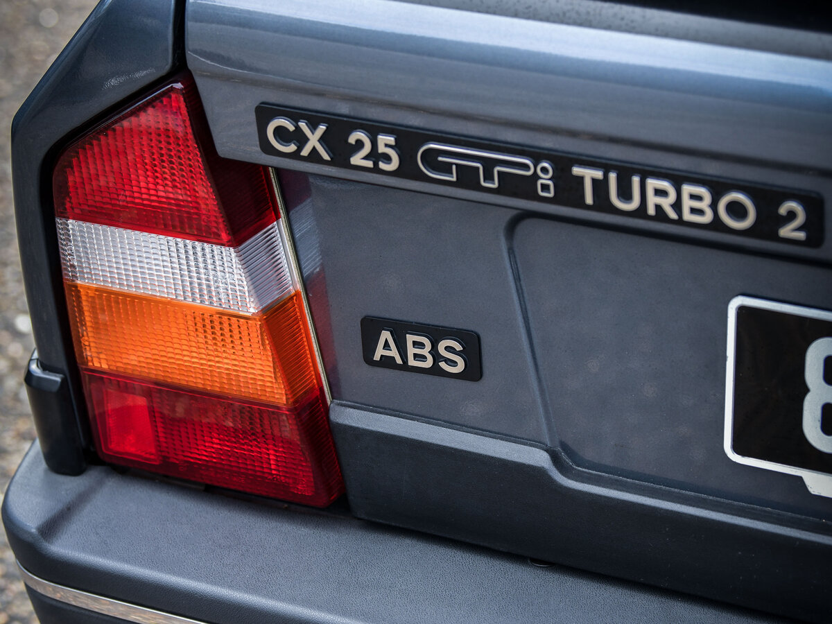 Citroen CX II Хэтчбек 5 дв. — фото 14