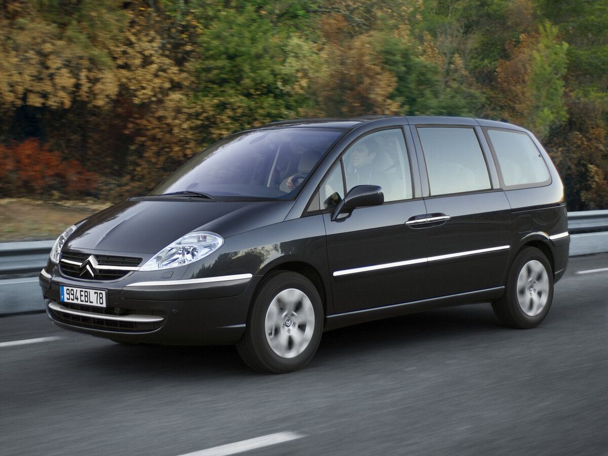 Citroen C8 I Рестайлинг Минивэн — фото 2