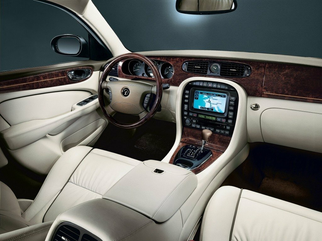 Daimler X350 2005 – 2009 Седан — фото 4