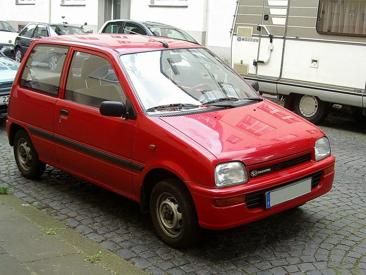 Daihatsu Cuore III (L200) Хэтчбек 3 дв.