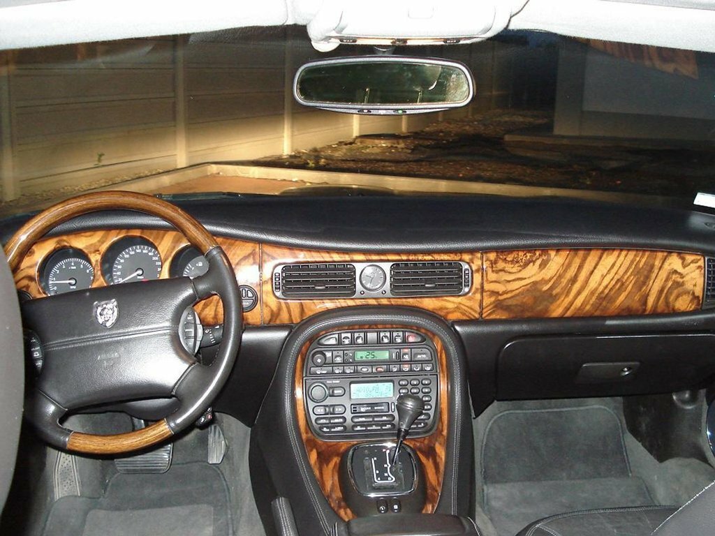 Daimler X300 1993 – 1997 Седан — фото 4