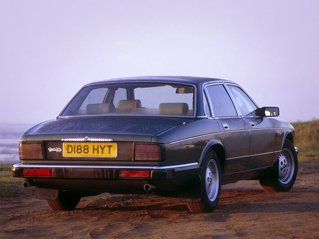 Daimler XJ40 1986 – 1994 Седан — фото 4