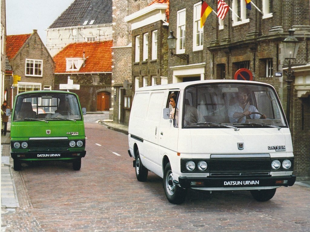 Datsun Urvan E23 Минивэн — фото 2