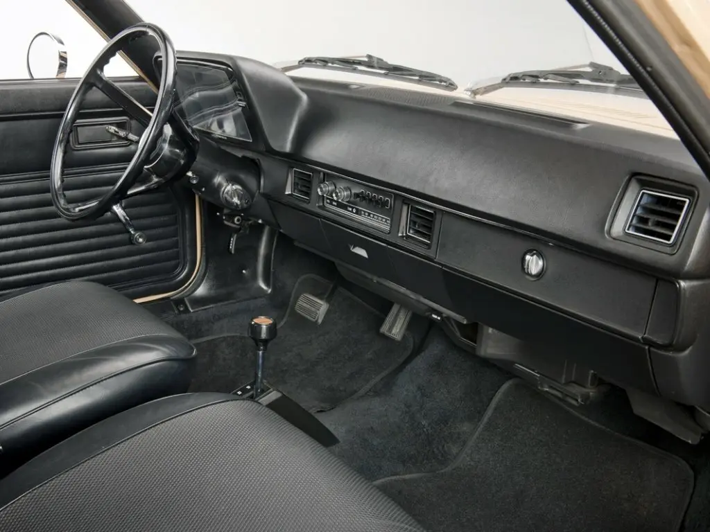 Dodge Omni 1978 – 1990 Хэтчбек 5 дв. — сүрөт 4