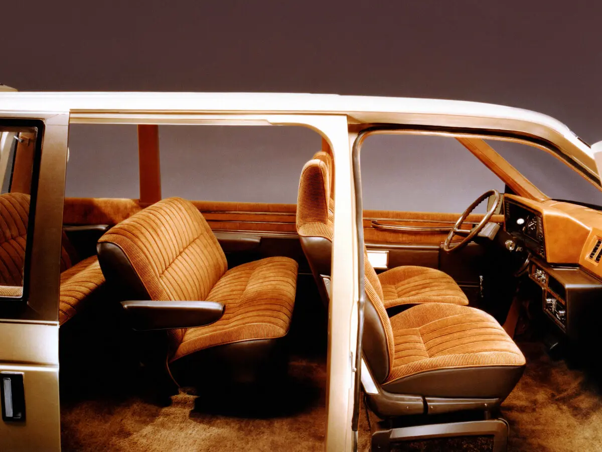 Dodge Caravan I Минивэн — сүрөт 7