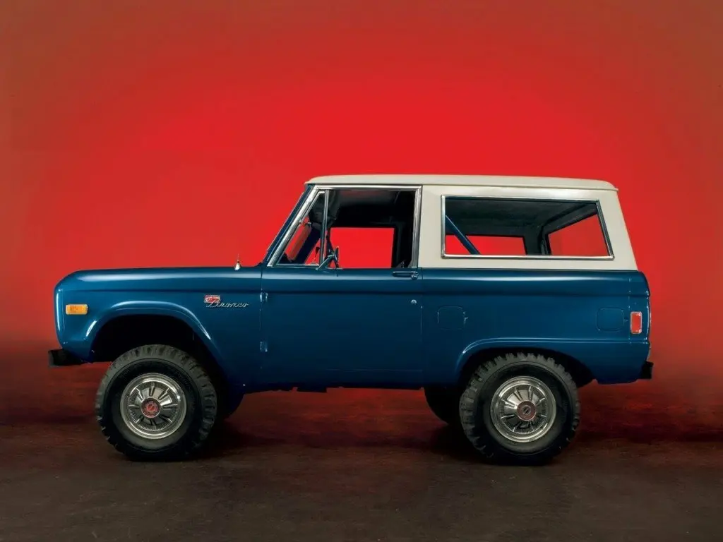 Ford Bronco I Внедорожник 3 дв. — сүрөт 2