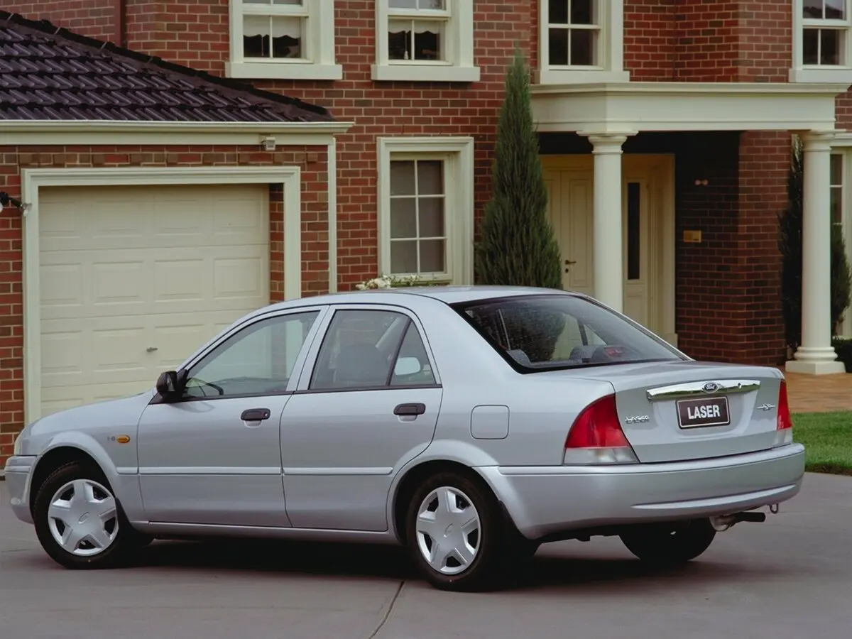 Ford Laser IV Седан — 照片 3