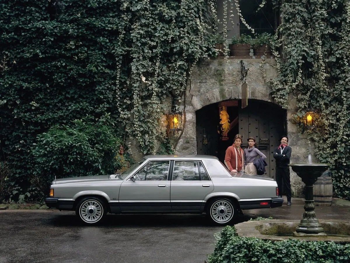 Ford Granada (North America) II Седан — сүрөт 2