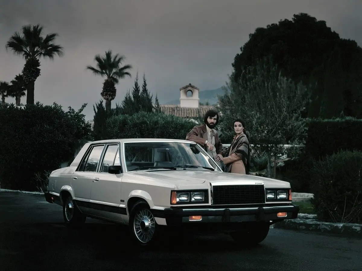 Ford Granada (North America) II Седан — сүрөт 3