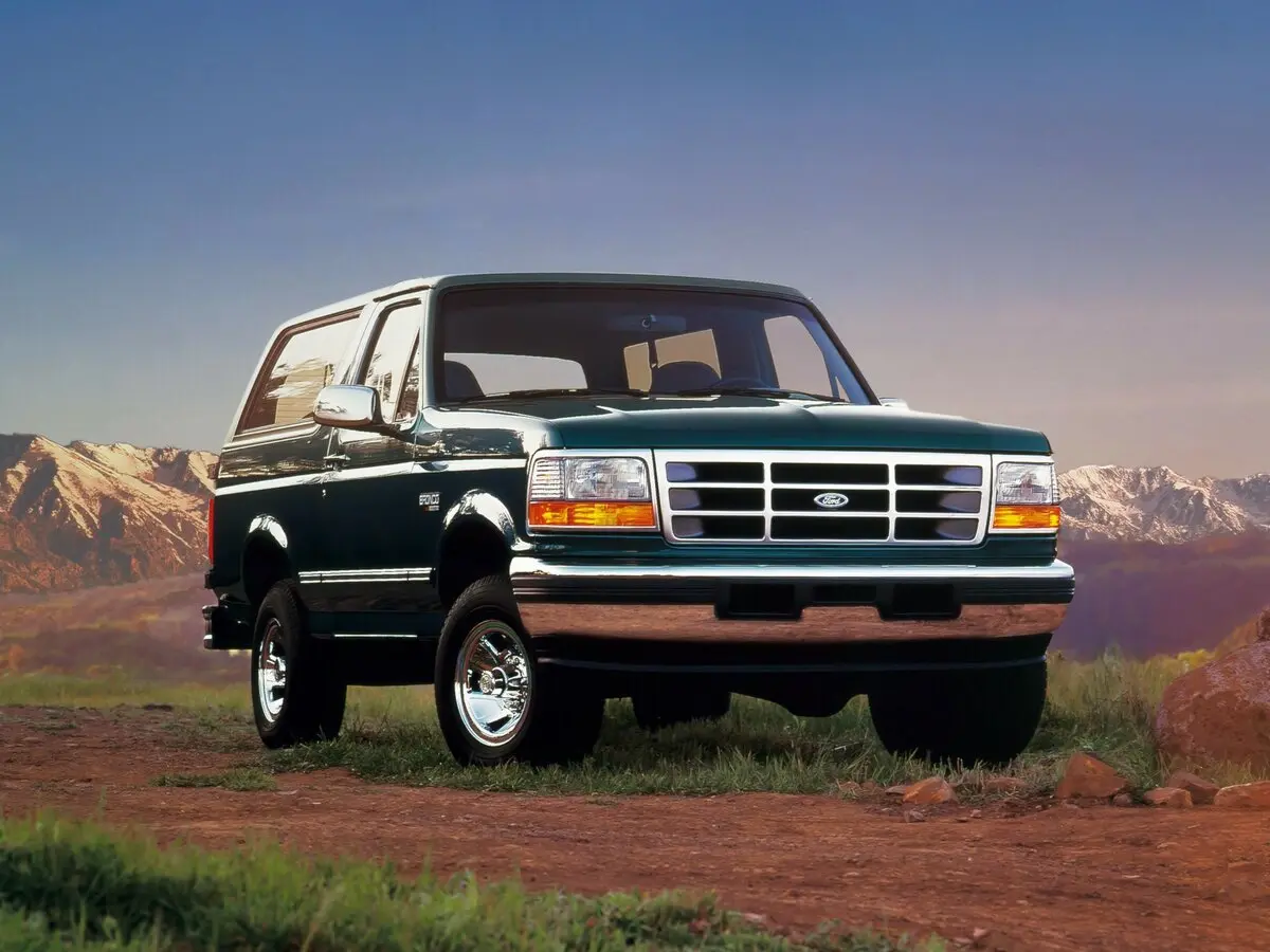 Ford Bronco V Внедорожник 3 дв. — сүрөт 3
