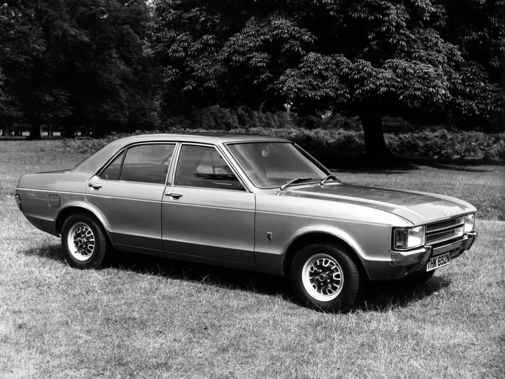Ford Consul 1972 – 1976 Седан — сүрөт 2