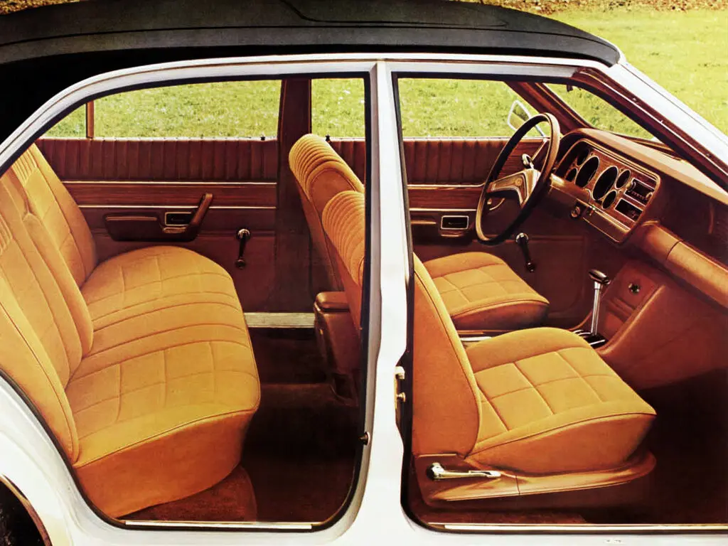 Ford Granada I Седан — сүрөт 8