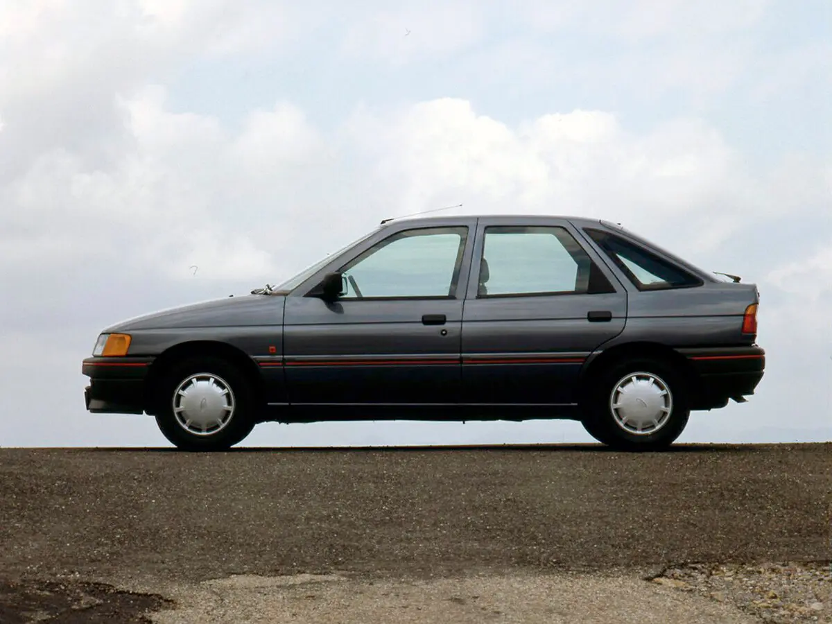 Ford Escort V Хэтчбек 5 дв. — сүрөт 2