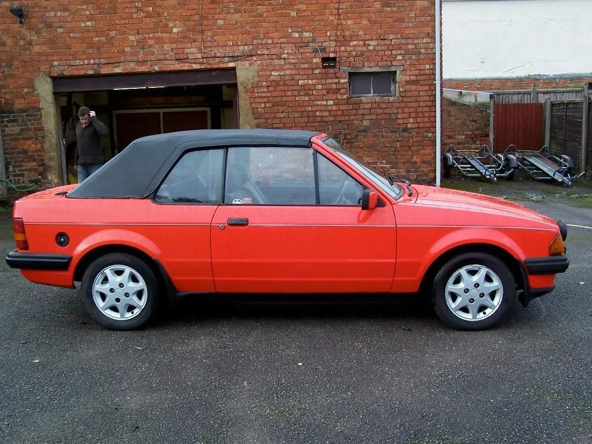 Ford Escort III Кабриолет — сүрөт 2