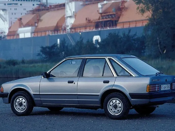 Ford Escort III Хэтчбек 5 дв. — photo 2