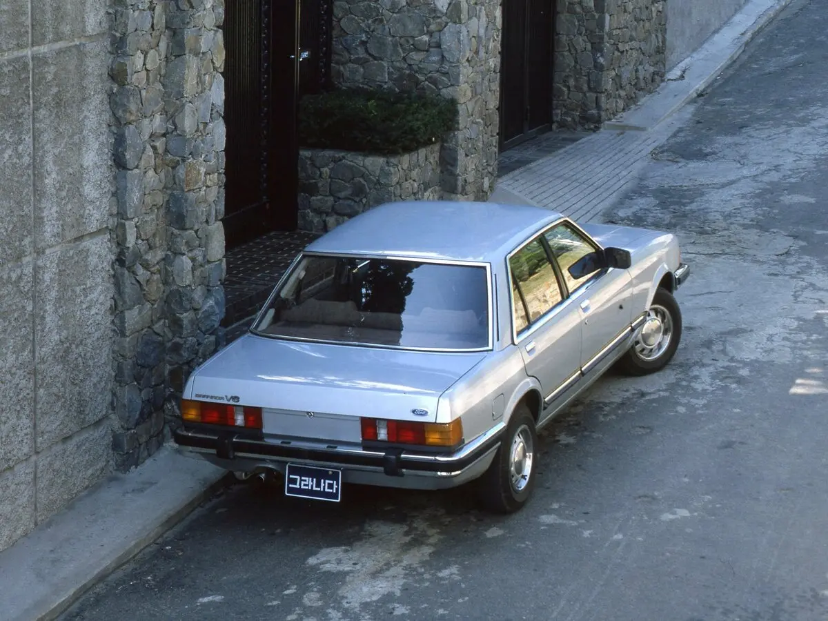 Ford Granada II Седан — сүрөт 5