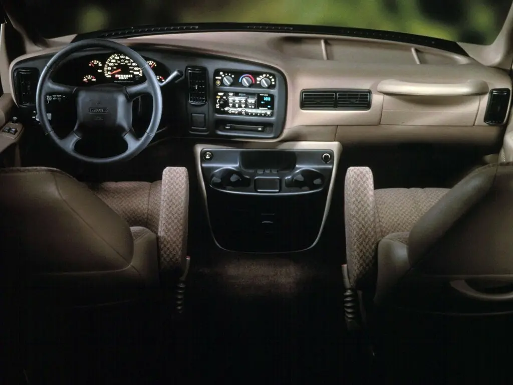 GMC Savana I Минивэн — сүрөт 3